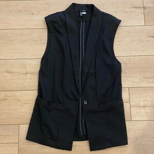H&M Black Vest